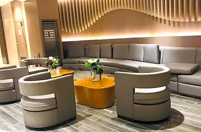 Shore One Condotel At Mall Of Asia, Philippines Отель