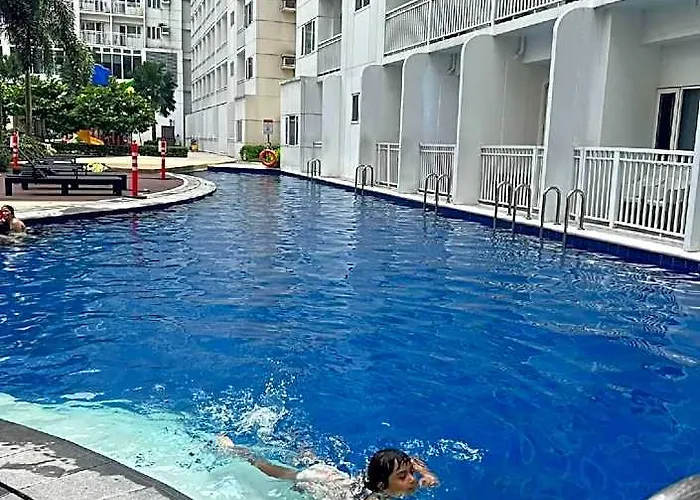 Отель Shore One Condotel At Mall Of Asia, Philippines