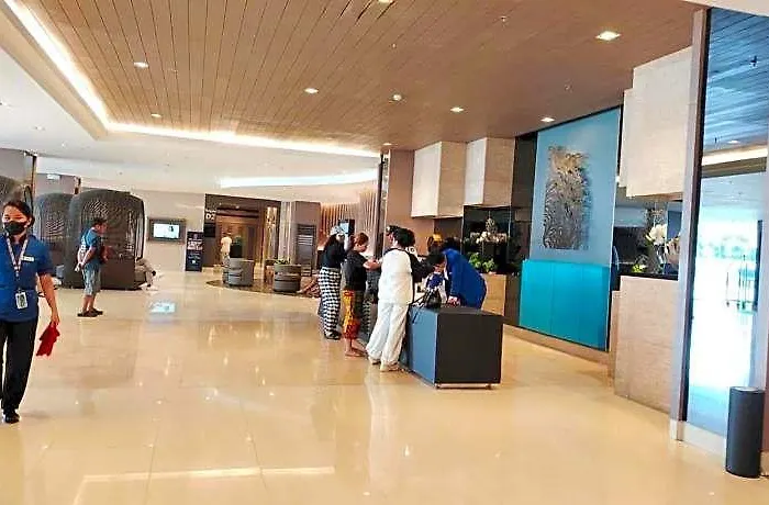 Shore One Condotel At Mall Of Asia, Philippines Отель